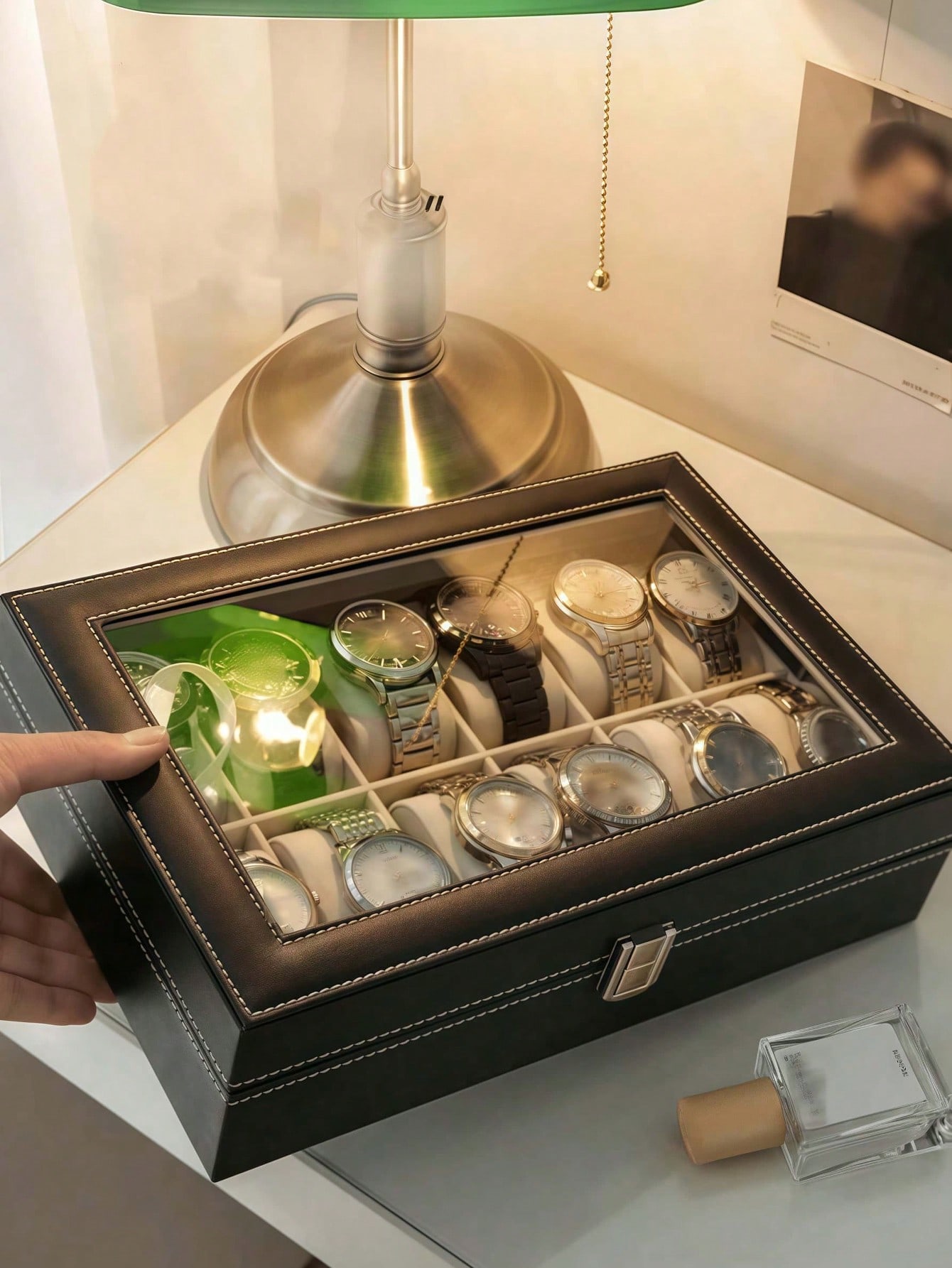 Caixa de Relógio de Couro com  - Watch Display Box avaliação e preço