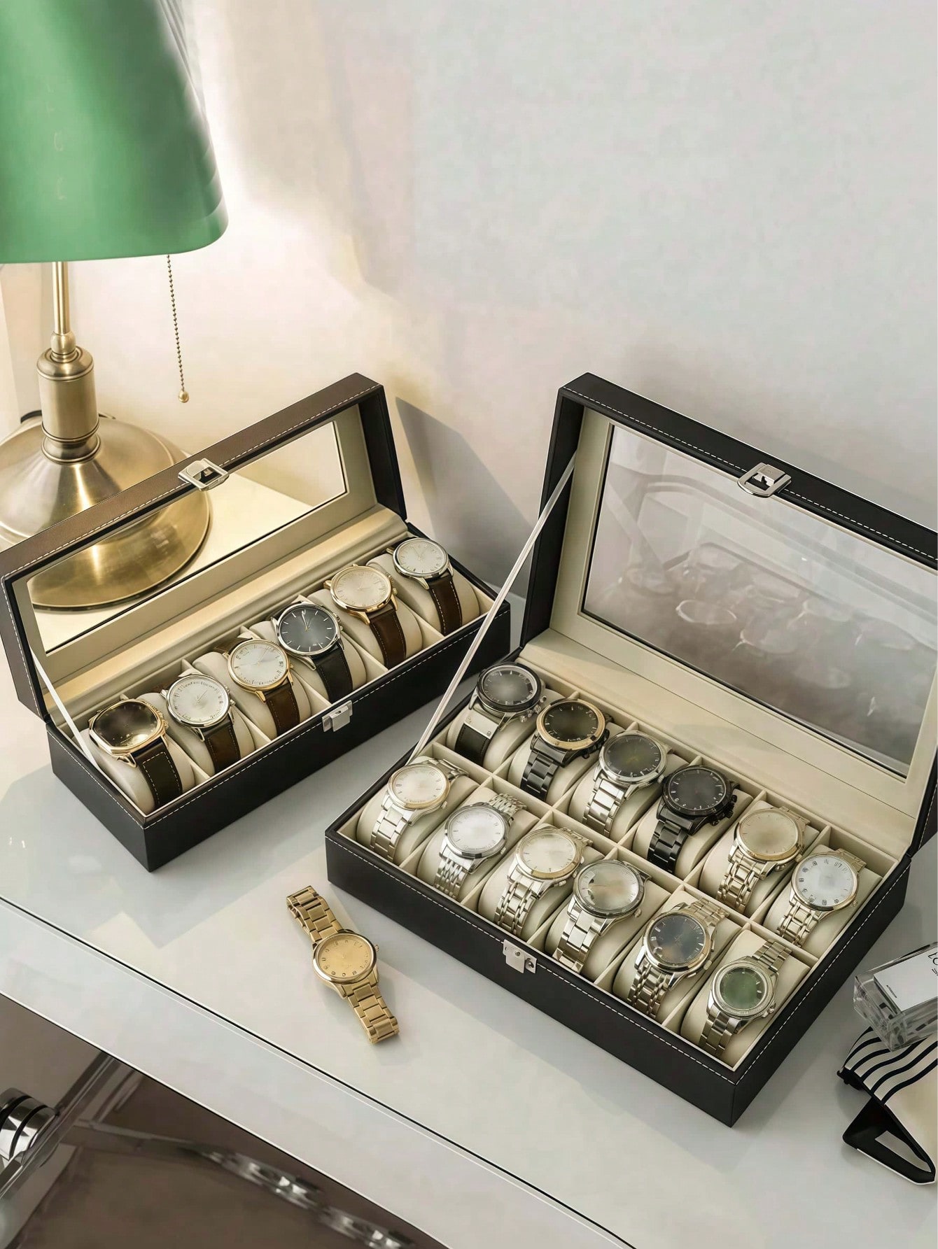 Caixa de Relógio de Couro com  - Watch Display Box avaliação e preço
